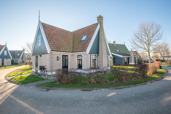 Sold: Luxe recreatievilla met eigen wellness-faciliteiten in het historisch buurtschap Stroe